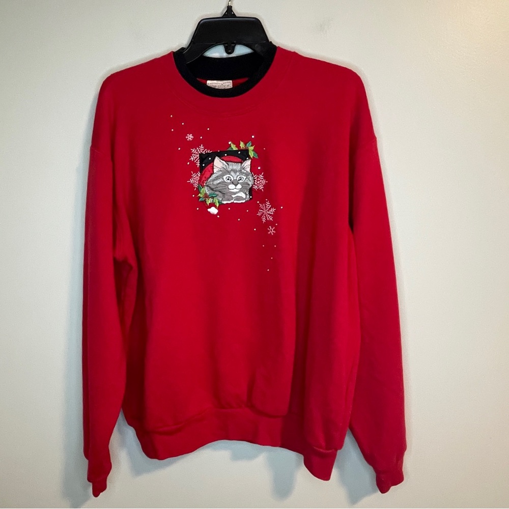 Top Stitch Cozy Red Christmas Cat Embroidered Women's Sweatshirt